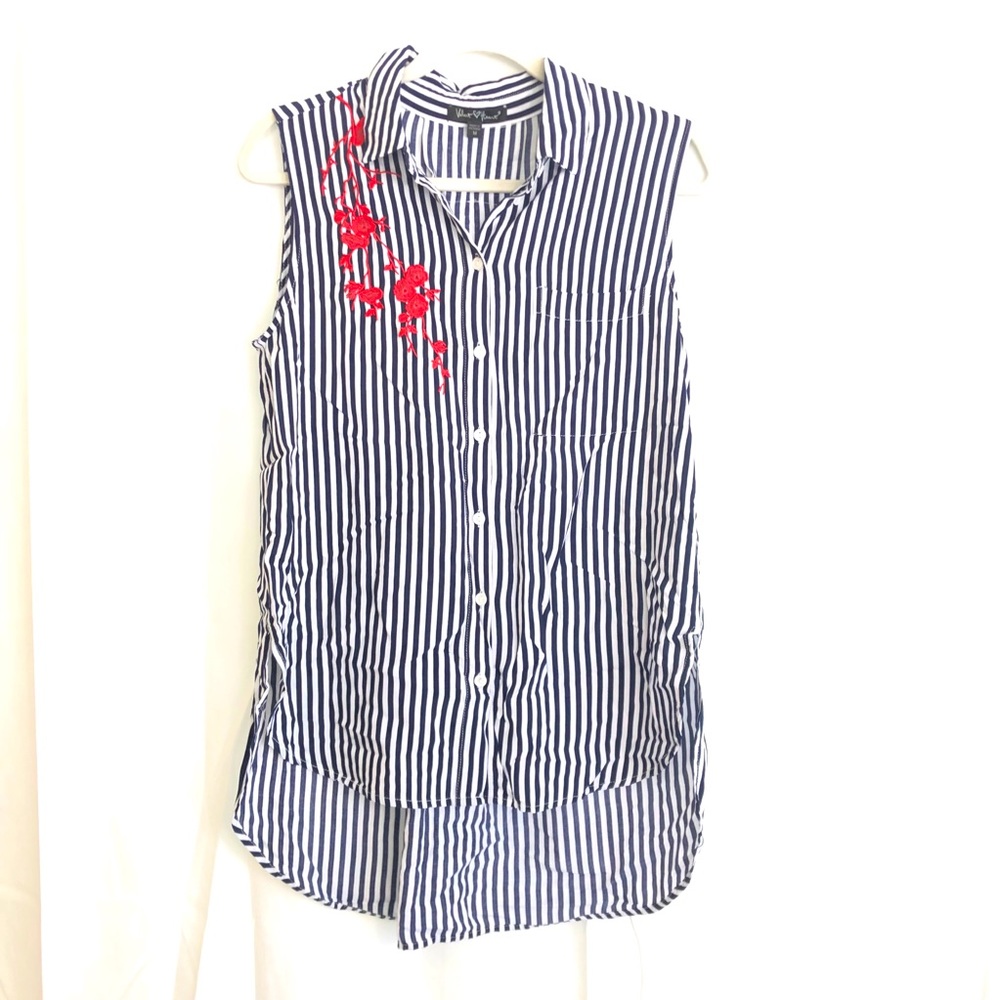 Velvet ❤️ Heart sleeveless Top